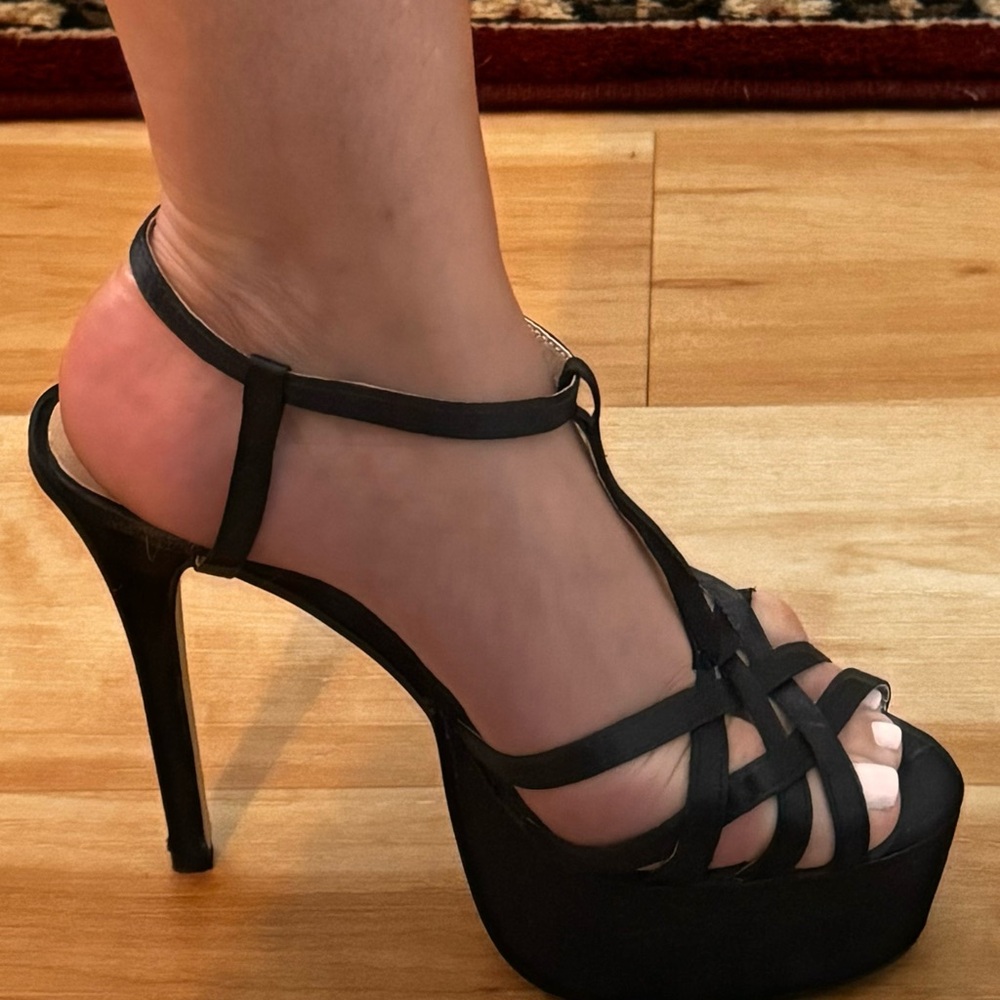 Black satin platform pump sandals size 4